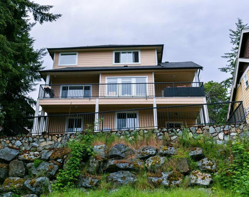 Villa Cozy Renovated Oasis W Private Terrace & Parking Victoria Esterno foto